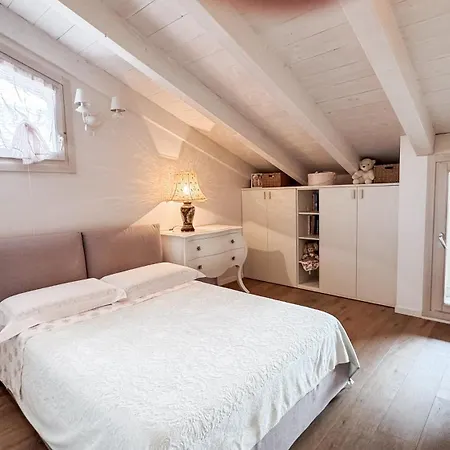 Casa D'arte Apartment *